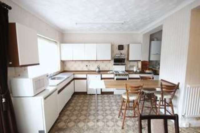  Image of 3 bedroom Semi-Detached house for sale in Cutenhoe Road Luton LU1 at Cutenhoe Road  Luton, LU1 3NQ