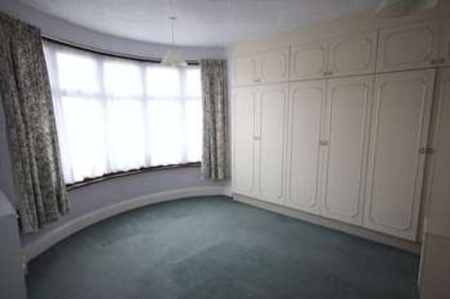  Image of 3 bedroom Semi-Detached house for sale in Cutenhoe Road Luton LU1 at Cutenhoe Road  Luton, LU1 3NQ