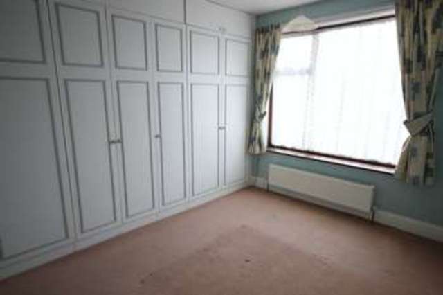  Image of 3 bedroom Semi-Detached house for sale in Cutenhoe Road Luton LU1 at Cutenhoe Road  Luton, LU1 3NQ