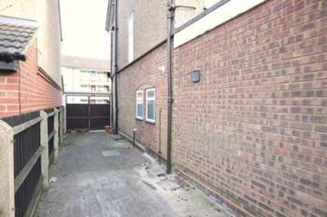  Image of 3 bedroom Semi-Detached house for sale in Cutenhoe Road Luton LU1 at Cutenhoe Road  Luton, LU1 3NQ