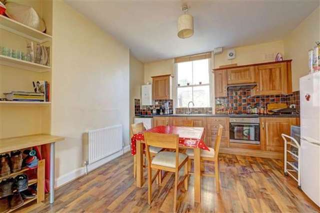  Image of 3 bedroom Flat for sale in Dalberg Road London SW2 at Brixton, SW2 1AJ