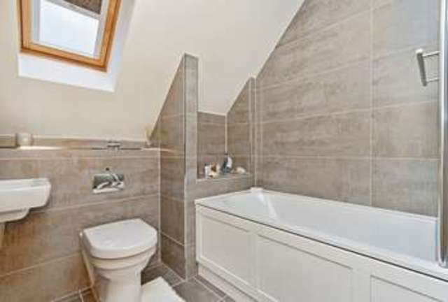  Image of 4 bedroom Terraced house for sale in Daly Gardens High Valleyfield Dunfermline KY12 at Daly Gardens High Valleyfield Dunfermline, KY12 8EH