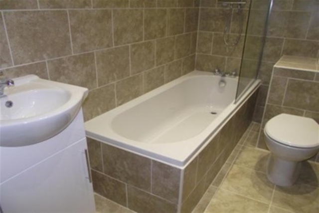  Image of 2 bedroom Flat to rent in West Auckland Road Darlington DL3 at Darlington, DL3 9EJ