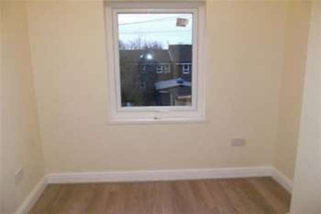  Image of 2 bedroom Flat to rent in West Auckland Road Darlington DL3 at Darlington, DL3 9EJ