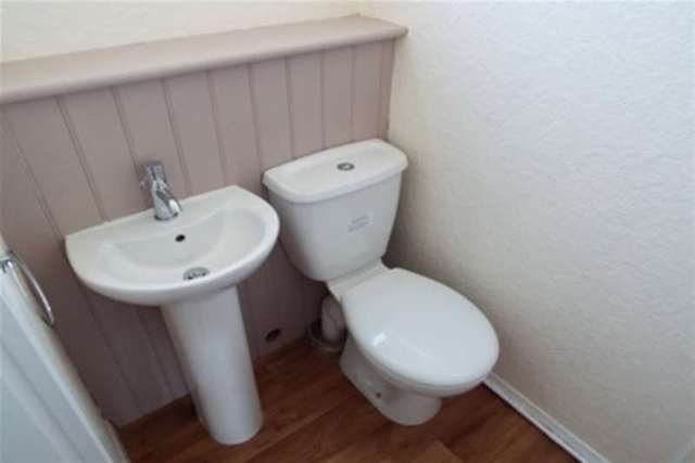  Image of 3 bedroom Detached house to rent in Wimborne Close Darlington DL3 at Darlington, DL3 9XA