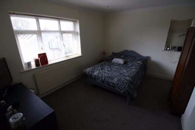  Image of 5 bedroom Detached house to rent in Dawlish Road Alphington Exeter EX2 at Dawlish Road  Exeter, EX2 8XW