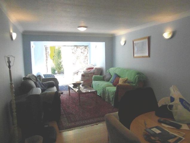  Image of 3 bedroom Property to rent in Delmey Close Croydon CR0 at Delmey Close  Croydon, CR0 5QD