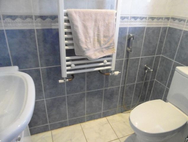  Image of 3 bedroom Property to rent in Delmey Close Croydon CR0 at Delmey Close  Croydon, CR0 5QD