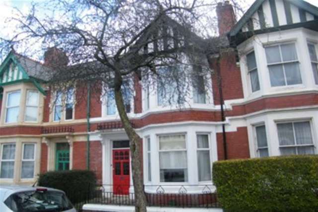  Image of 3 bedroom Detached house to rent in Deri Road Cardiff CF23 at Cardiff, CF23 5AJ