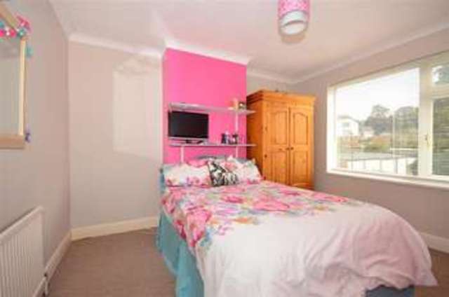  Image of 3 bedroom Terraced house for sale in Devonshire Road Gravesend DA12 at Gravesend Kent Gravesend, DA12 5AA
