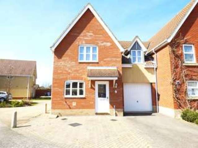  Image of 3 bedroom Detached house for sale in Diprose Drive Lowestoft NR32 at Diprose Drive  Lowestoft, NR32 4GB