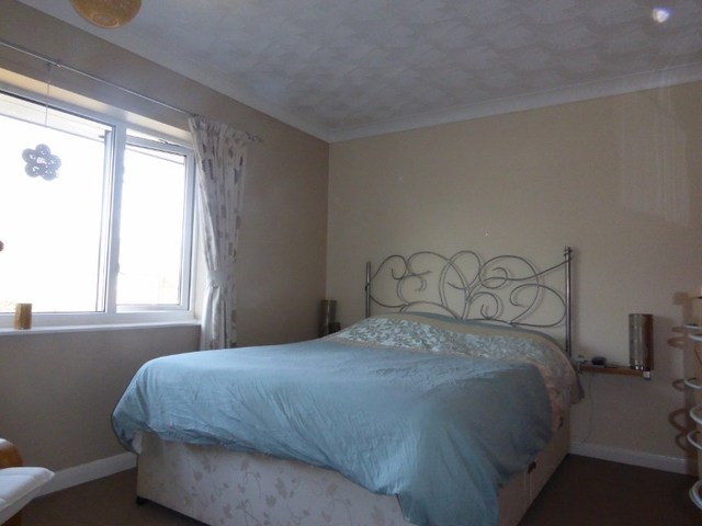  Image of 3 bedroom Property to rent in Ditton Close Stubbington Fareham PO14 at Ditton Close Stubbington FAREHAM, PO14 2EU