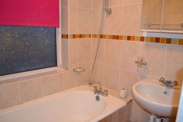  Image of 1 bedroom House Share to rent in Perne Road Cambridge CB1 at Perne Road Room 1 Cambridge, CB1 3RX
