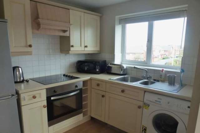  Image of 2 bedroom Apartment to rent in Downes Way Manchester M22 at DOWNES WAY BAGULEY MANCHESTER, M22 4UD