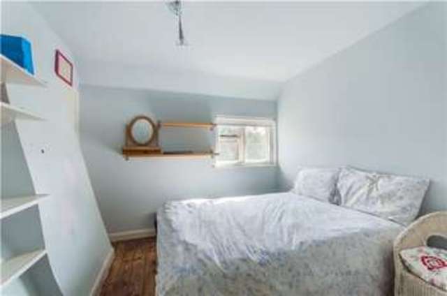  Image of 4 bedroom Cottage for sale in Duck End Girton Cambridge CB3 at Girton, CB3 0PZ