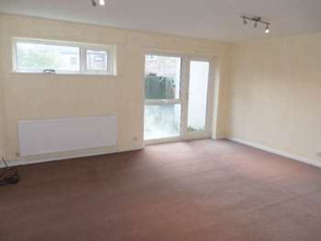  Image of 3 bedroom Terraced house to rent in Duffryn Telford TF3 at Duffryn Hollinswood Telford, TF3 2BU