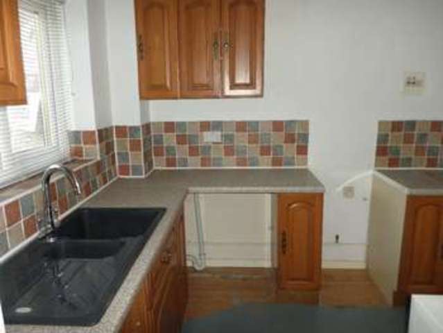  Image of 3 bedroom Terraced house to rent in Duffryn Telford TF3 at Duffryn Hollinswood Telford, TF3 2BU