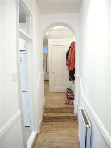  Image of 2 bedroom Flat for sale in Dumbarton Road London SW2 at Streatham Hill, SW2 5LU