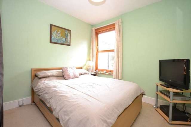  Image of 3 bedroom Terraced house for sale in Orchard Road East Cowes PO32 at East Cowes Isle Of Wight, PO32 6DU