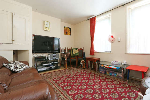  Image of 3 bedroom Flat for sale in Saltwell Street London E14 at Saltwell Street  Poplar, E14 0DH