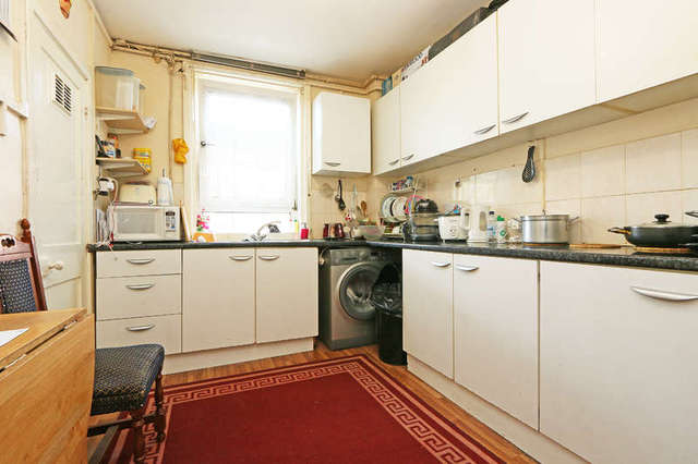  Image of 3 bedroom Flat for sale in Saltwell Street London E14 at Saltwell Street  Poplar, E14 0DH