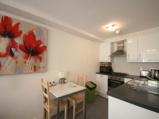  Image of 1 bedroom Detached house to rent in East London Street Edinburgh EH7 at Broughton Edinburgh Edinburgh, EH7 4BW