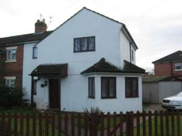  Image of 3 bedroom Semi-Detached house to rent in Ruskin Road Eastleigh SO50 at Ruskin Road  EASTLEIGH, SO50 4LE