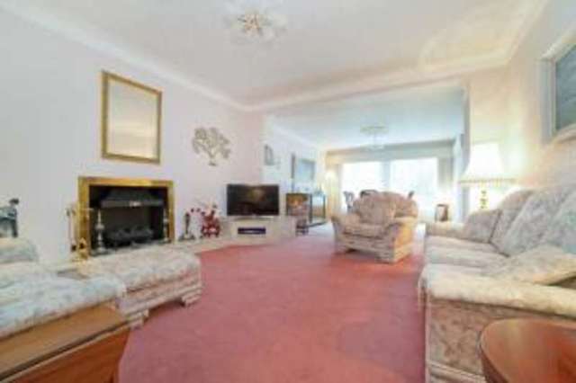  Image of 5 bedroom Bungalow for sale in Edzell Drive Newton Mearns Glasgow G77 at Newton Mearns Glasgow Mearns, G77 5QY