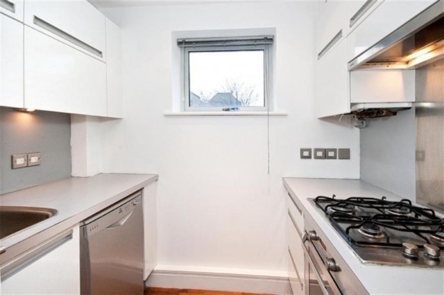  Image of 2 bedroom Flat to rent in Elizabeth Mews Kay Street London E2 at Kay street  Bethnal Green, E2 8QG