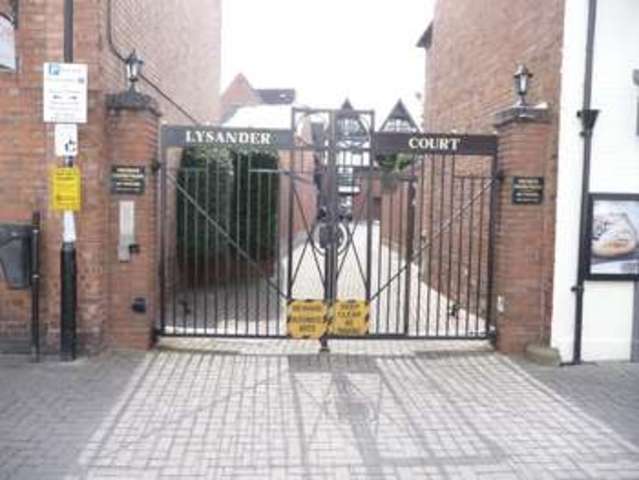  Image of 3 bedroom Detached house to rent in Ely Street Stratford-upon-Avon CV37 at Ely St  Stratford upon Avon, CV37 6FL
