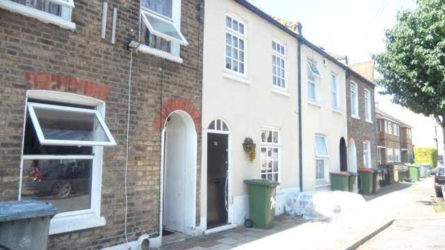  Image of 2 bedroom Terraced house to rent in Emma Road London E13 at Emma Road Plaistow London, E13 0DR