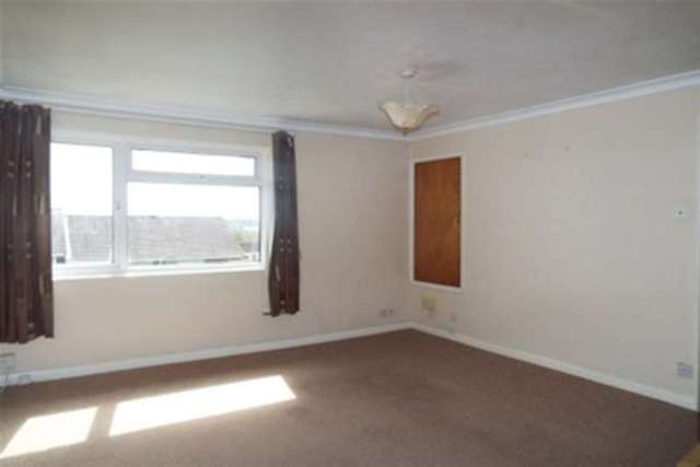  Image of 1 bedroom Flat to rent in Exton Gardens Fareham PO16 at Fareham, PO16 8EB