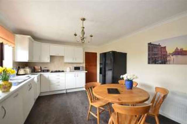  Image of 2 bedroom Bungalow for sale in Fairacres Close Herne Bay CT6 at Beltinge Herne Bay Herne Bay, CT6 6LL