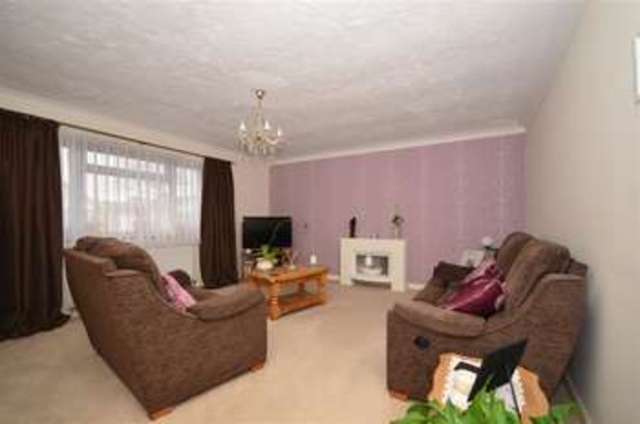  Image of 2 bedroom Bungalow for sale in Fairacres Close Herne Bay CT6 at Beltinge Herne Bay Herne Bay, CT6 6LL