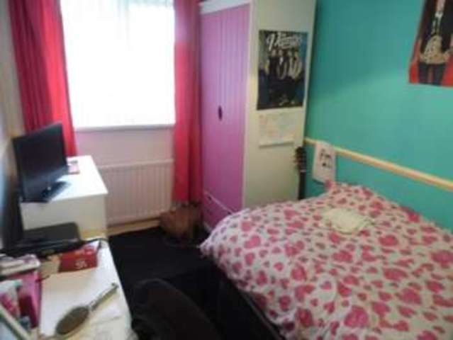  Image of 3 bedroom Terraced house for sale in Fairlands East Sunderland SR6 at Sunderland Tyne And Wear Sunderland, SR6 9QX