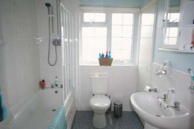  Image of 3 bedroom Terraced house to rent in Farrer Top Markyate St. Albans AL3 at Farrer Top Markyate St. Albans, AL3 8NB