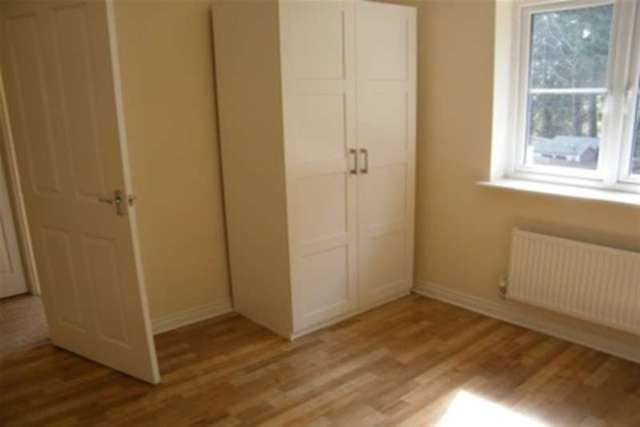 Image of 4 bedroom Detached house to rent in Ffordd Nowell Penylan Cardiff CF23 at Cardiff, CF23 9FB