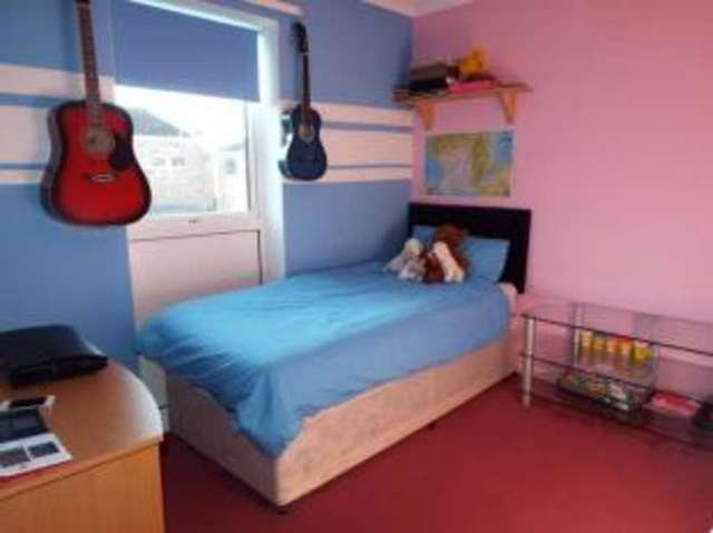  Image of 3 bedroom Semi-Detached house for sale in Field Walk Peterborough PE1 at Peterborough Cambridgeshire Peterborough, PE1 5DP