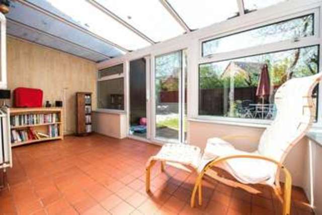  Image of 3 bedroom Detached house for sale in Finch Close Milton Keynes Village Milton Keynes MK10 at Finch Close Milton Keynes Village Milton Keynes, MK10 9AE