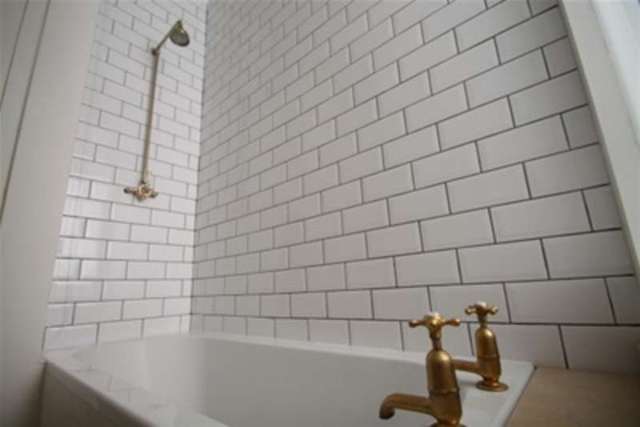  Image of 2 bedroom Flat to rent in First Avenue Hove BN3 at Hove, BN3 2FE