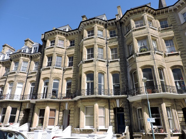  Image of 2 bedroom Flat to rent in First Avenue Hove BN3 at 14 First Avenue  Hove, BN3 2FE