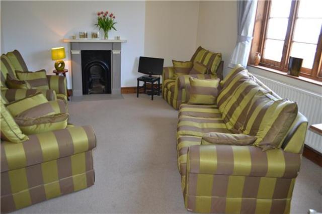  Image of 3 bedroom Flat to rent in Maze Hill St. Leonards-on-Sea TN38 at East Sussex, TN38 0BA