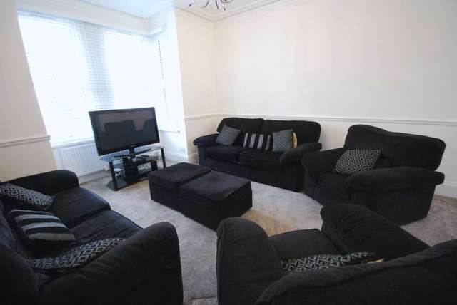 Image of 4 bedroom Detached house for sale in Fletcher Lane London E10 at Fletcher Lane Leyton London, E10 6JE