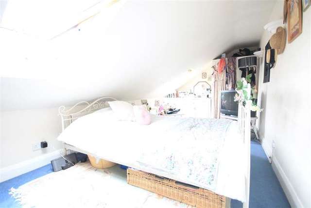  Image of 4 bedroom Apartment for sale in Florian Avenue Sutton SM1 at Sutton Surrey Sutton, SM1 3QH