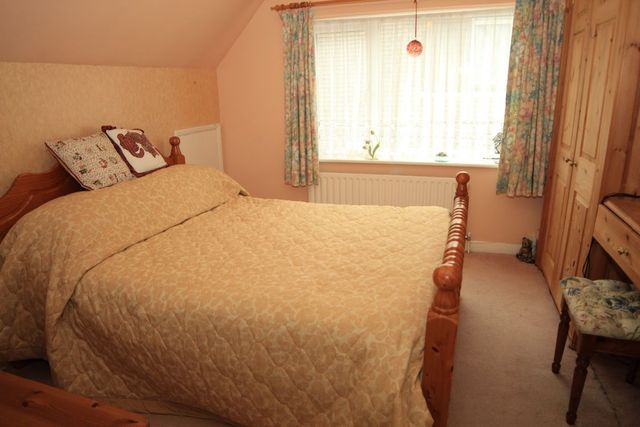  Image of 3 bedroom Bungalow for sale in Forest Hill Way Dibden Purlieu Southampton SO45 at Forest Hill Way  Dibden Purlieu, Southampton, SO45 4AS