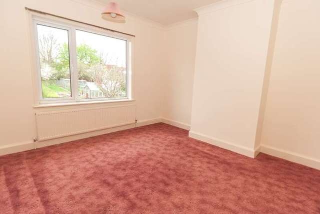  Image of 3 bedroom Detached house for sale in Forest Road Loughborough LE11 at Loughborough, LE11 3HS