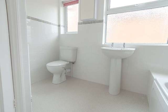  Image of 3 bedroom Detached house for sale in Forest Road Loughborough LE11 at Loughborough, LE11 3HS