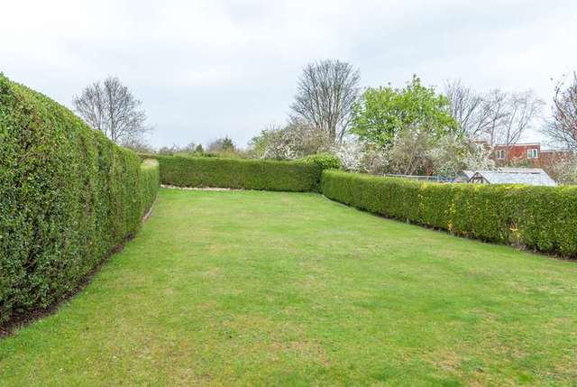  Image of 3 bedroom Detached house for sale in Forest Road Loughborough LE11 at Loughborough, LE11 3HS