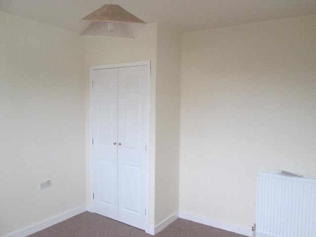  Image of 4 bedroom Terraced house to rent in Forres Avenue Dundee DD3 at Kirkton of Strathmartine Dundee Dundee, DD3 0EJ