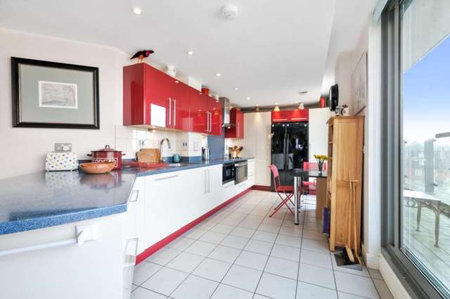  Image of 3 bedroom Penthouse for sale in Walton Well Road Oxford OX2 at Foundry House  Oxford, OX2 6AQ